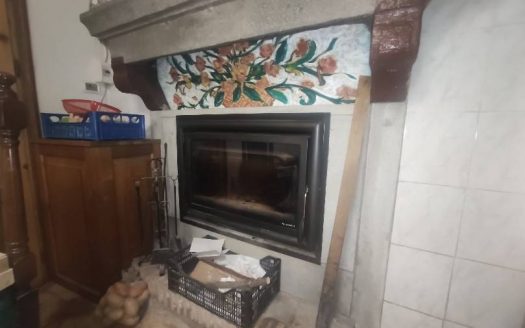 Fiumalbo Loc. I Ronchi Porzione di Fabbricato Trilocale