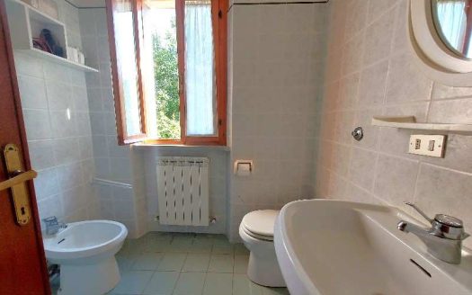 Faidello Trilocale Piano Terra con Terrazza Abitabile