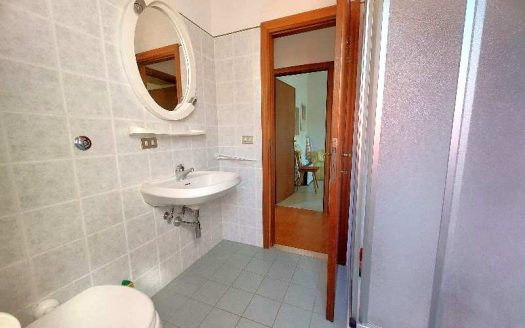 Faidello Trilocale Piano Terra con Terrazza Abitabile