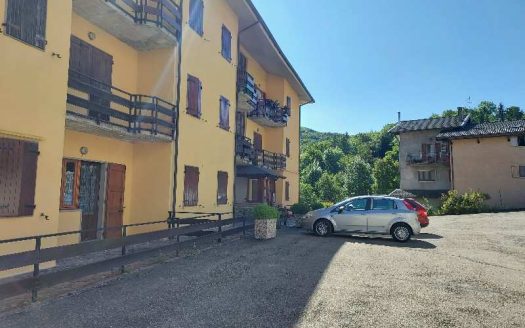 Faidello Trilocale Piano Terra con Terrazza Abitabile