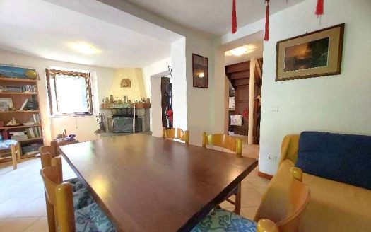 Pianosinatico Porzione di Fabbricato Ristrutturato