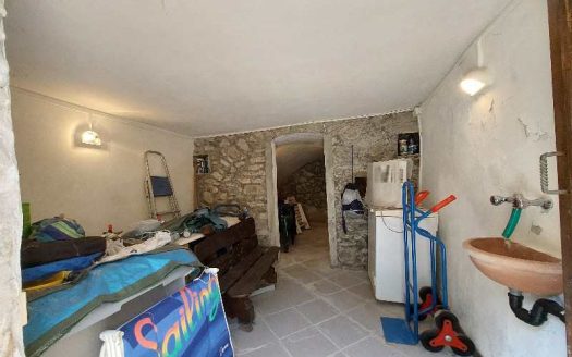 Pianosinatico Porzione di Fabbricato Ristrutturato