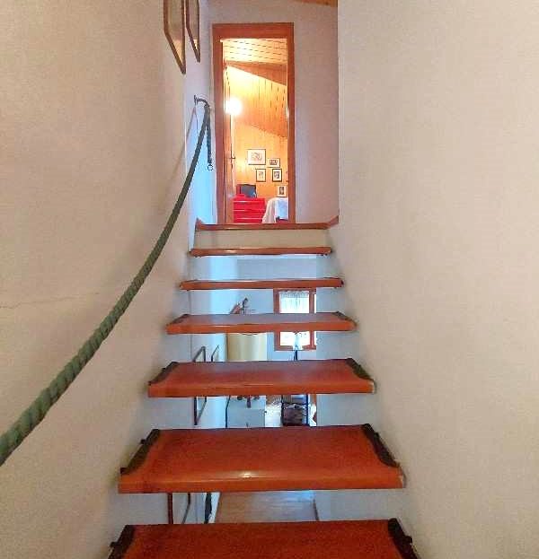 Abetone Le Regine Porzione di Villetta Bifamiliare con Giardino