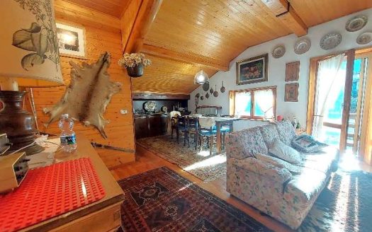 Abetone Le Regine Mansarda 3 Camere e Camino