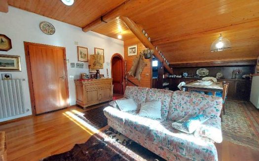 Abetone Le Regine Mansarda 3 Camere e Camino