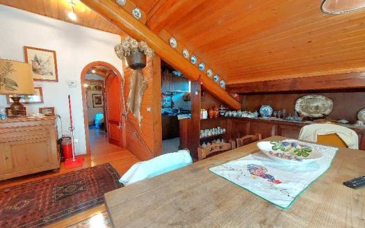 Abetone Le Regine Mansarda 3 Camere e Camino