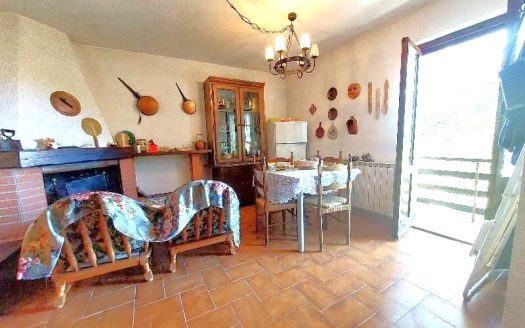 Abetone Loc. Doganaccia Trilocale con Ampia Soffitta