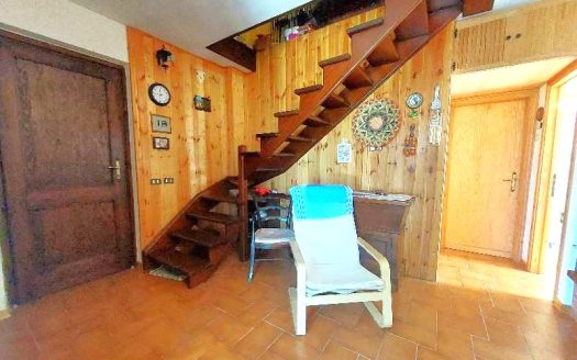 Abetone Loc. Doganaccia Trilocale con Ampia Soffitta