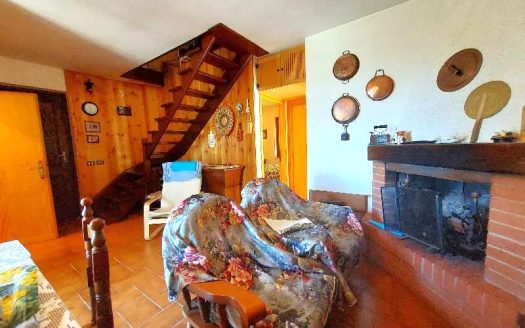 Abetone Loc. Doganaccia Trilocale con Ampia Soffitta