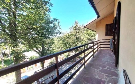 Abetone Loc. Doganaccia Trilocale con Ampia Soffitta