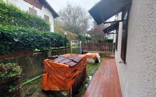 Fiumalbo Dogana Nuova Appartamento con Giardino