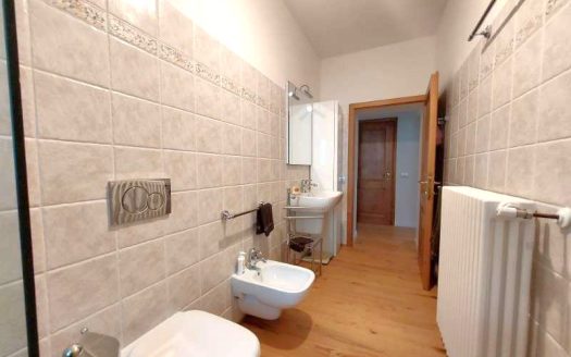 Pianosinatico Appartamento Ristrutturato al Piano Terra