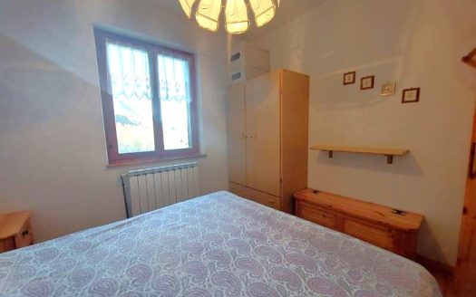 Dogana Nuova Trilocale con Camino e Terrazzo