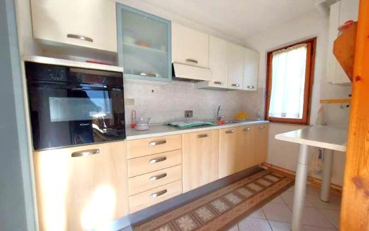 Cutigliano Trilocale Piano Terra con Resede