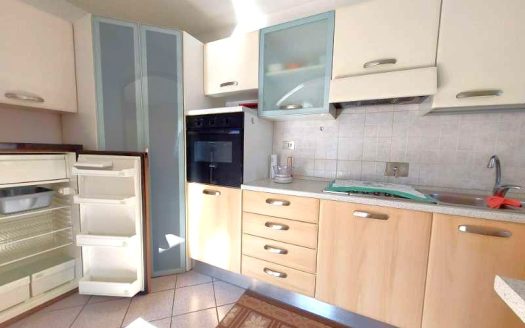 Cutigliano Trilocale Piano Terra con Resede