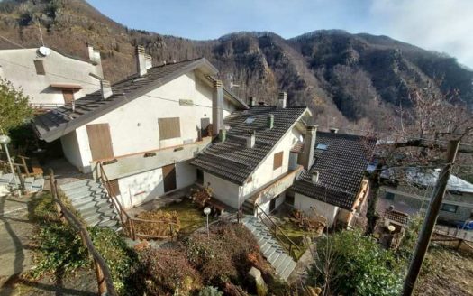 Pian di Novello Appartamento con Caminetto e Doppi Servizi