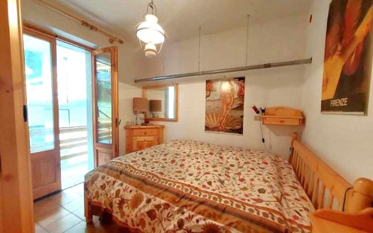 Dogana Nuova Bilocale con Camino e Cantina