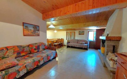 Abetone Boscolungo Mansarda Trilocale Con Caminetto