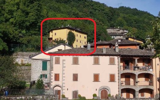 Fiumalbo Trilocale con Caminetto comodo al Centro