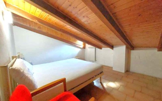 Fiumalbo Trilocale con Caminetto comodo al Centro