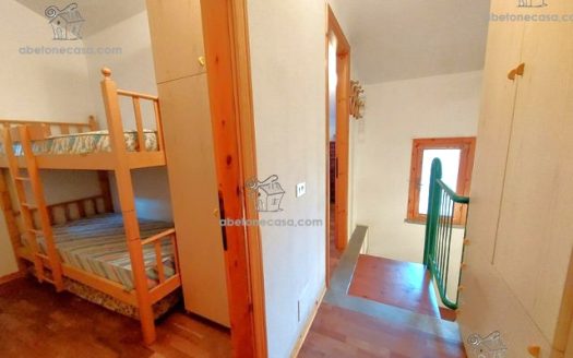 Abetone Faidello Trilocale con Camino Balcone e Cantina