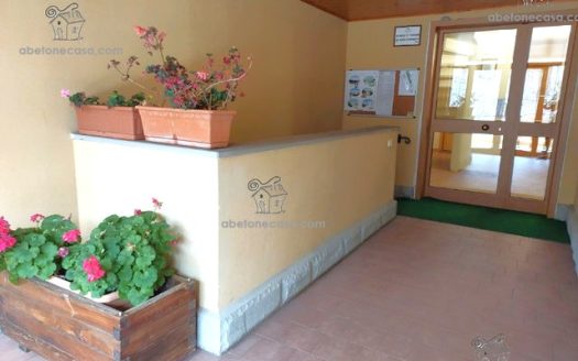 Abetone Faidello Trilocale con Camino Balcone e Cantina