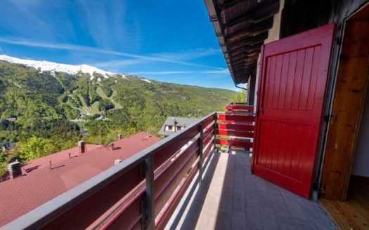 Abetone Bilocale con Camino e Vista Panoramica
